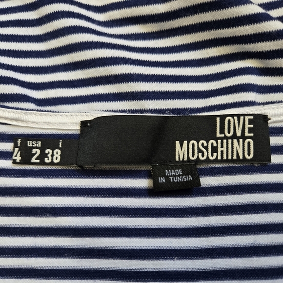 Love Moschino Navy and White Striped Lightweight Cotton VNeck Dress. Size 2 - Picture 5 of 9